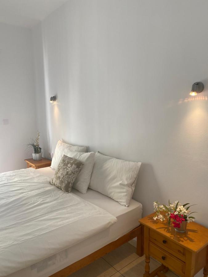 Hostal Villa Senese ปาเกรา ภายนอก รูปภาพ